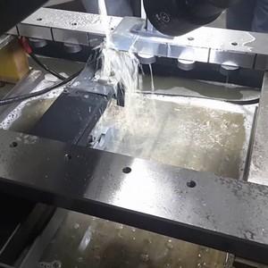 Ferramentaria de moldes de injeção de alumínio